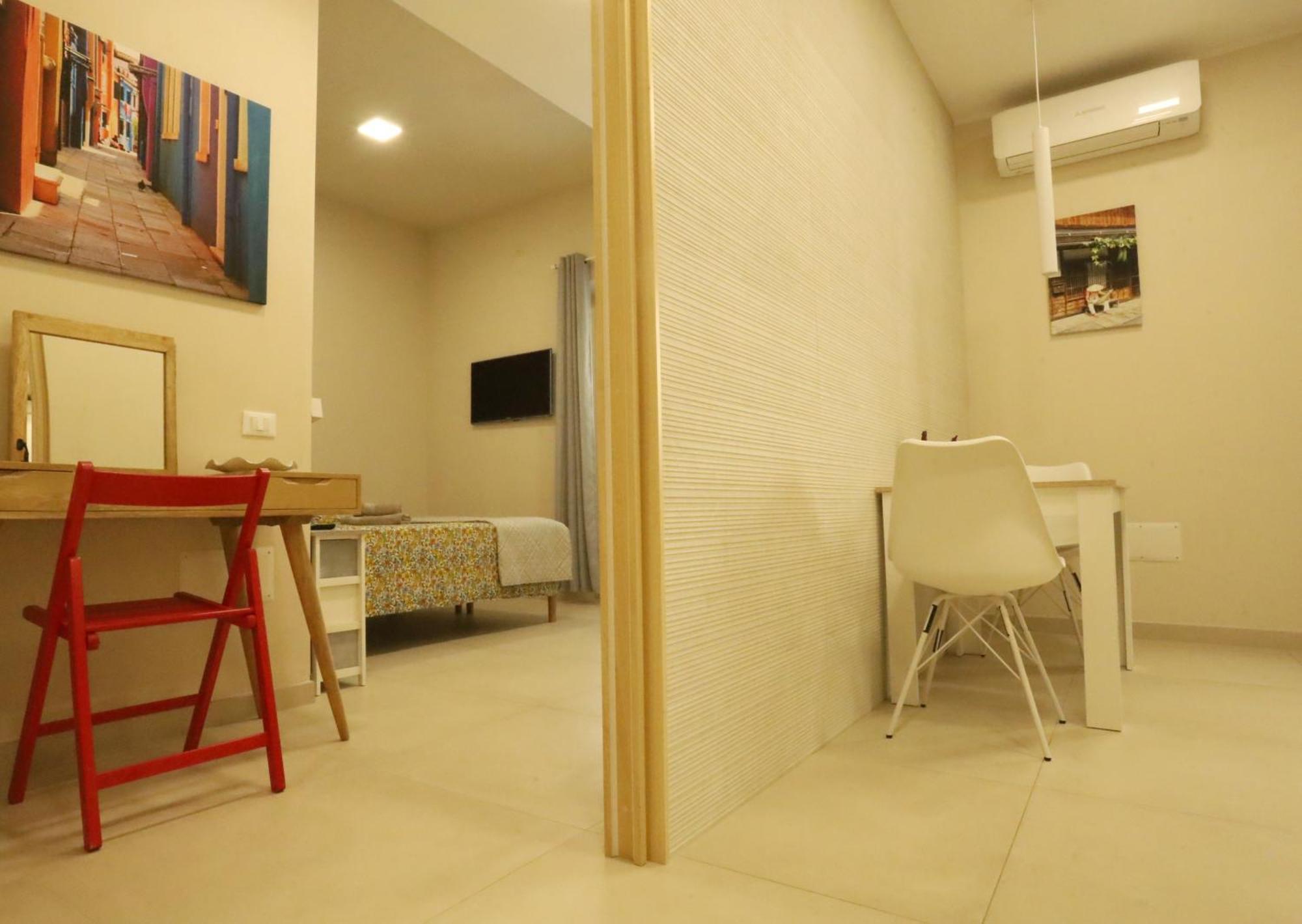 Boedo Apartments Cagliari Szoba fotó